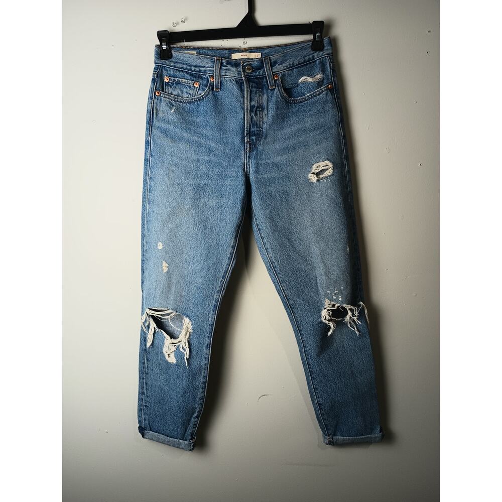 Levi's Women's Wedgie Fit Jeans Premium Distressed Size 27 Blue Western Festival